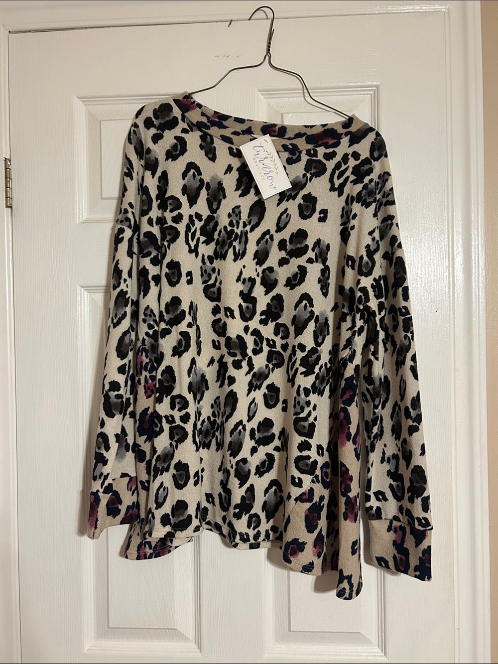 1.4.3. Story by Line Up Beige and Black Leopard Print Long Sleeve Top